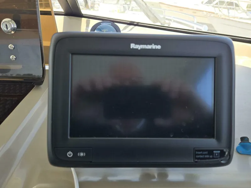 Slide: The Image of Bayliner 289 EC 2005 - 5440158