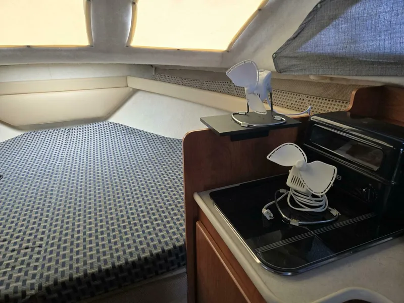 Slide: The Image of Bayliner 289 EC 2005 - 5440140