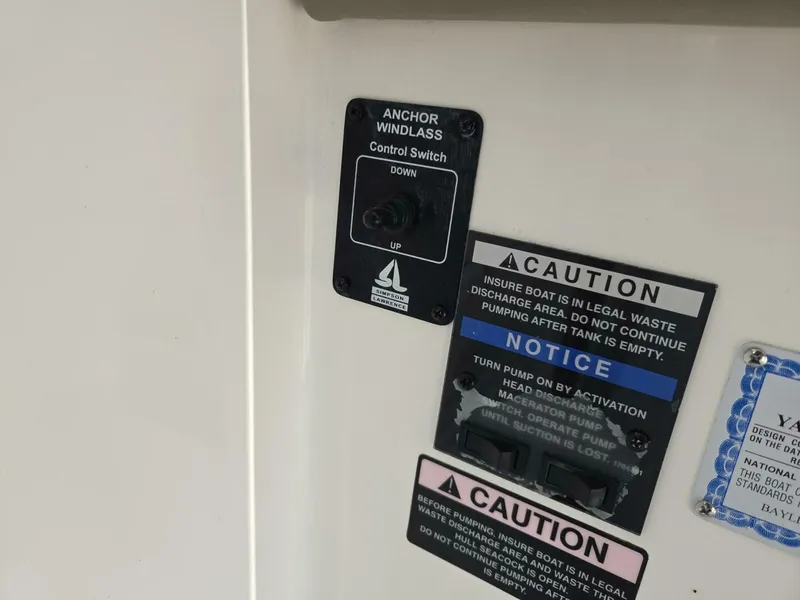 Slide: The Image of Bayliner 289 EC 2005 - 5440175