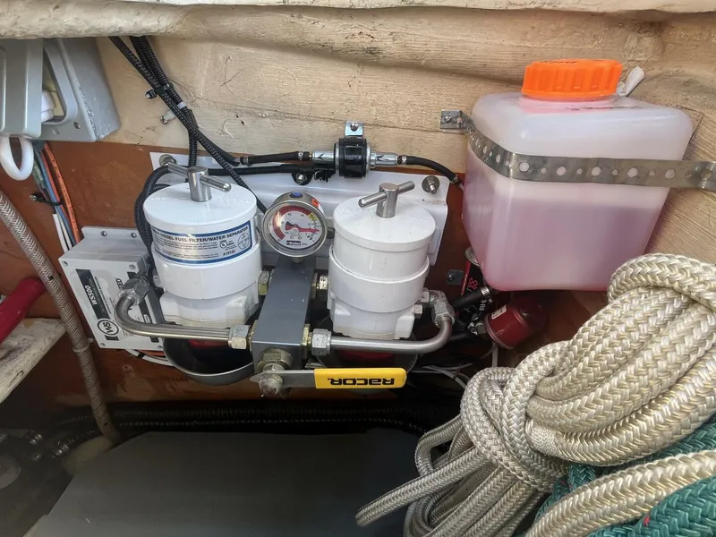 Slide: The Image of Pacific Seacraft 40 1996 - 5457131