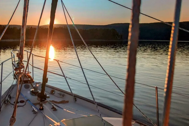 Slide: The Image of Pacific Seacraft 40 1996 - 5457136