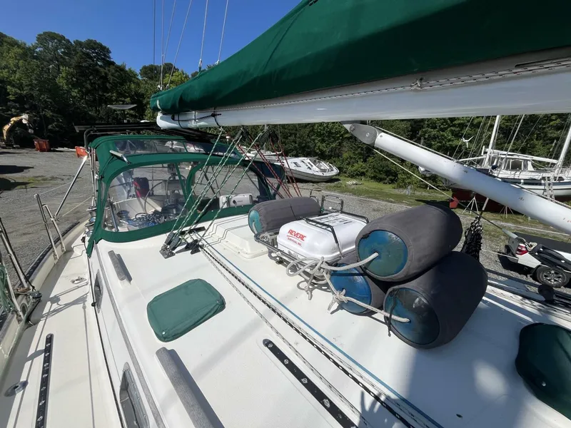 Slide: The Image of Pacific Seacraft 40 1996 - 5457087