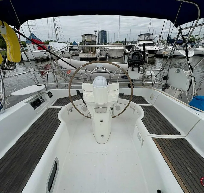 Slide: The Image of Beneteau 361 2001 - 5438759