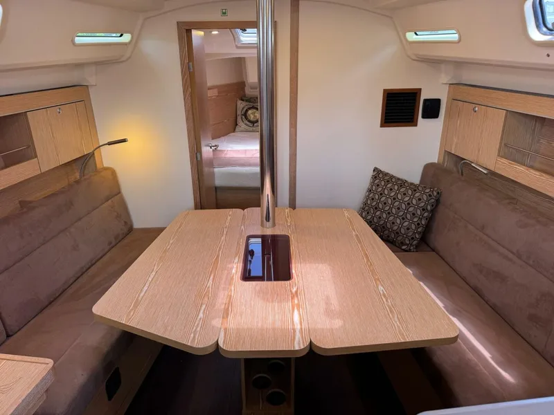 Slide: The Image of Hanse 345 2017 - 5441273