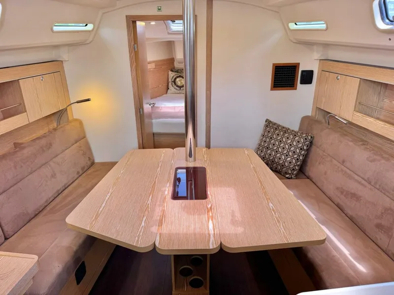 Slide: The Image of Hanse 345 2017 - 5439022