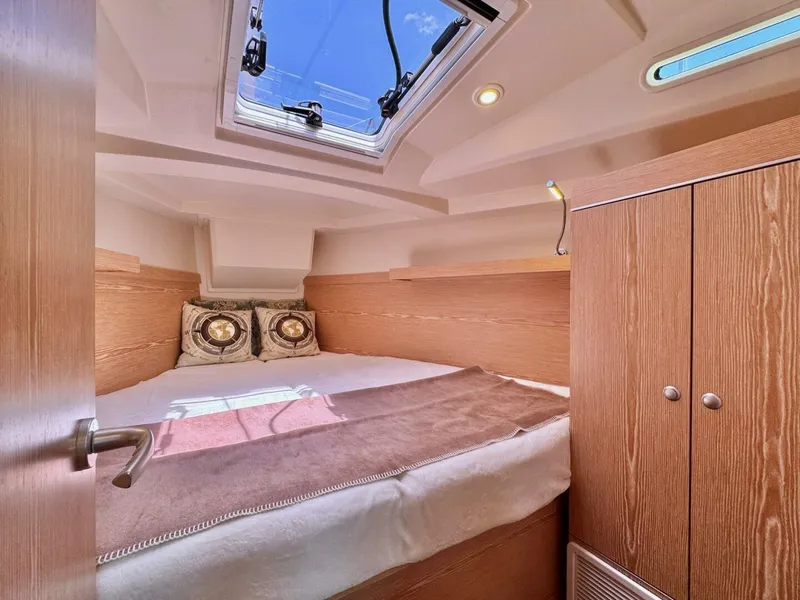 Slide: The Image of Hanse 345 2017 - 5439023