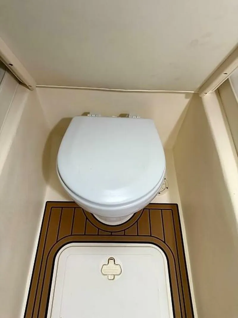 Slide: The Image of 0005240761 - 5440054