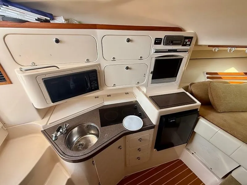 Slide: The Image of 0005240549 - 5440124