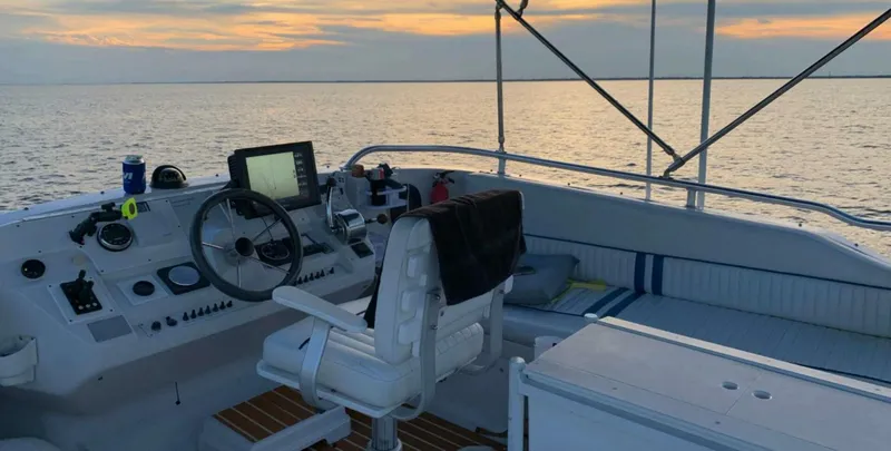 Slide: The Image of Mainship 350 1998 - 5441847