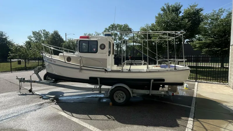 Slide: The Image of Ranger Tug R21 EC 2006 - 5440662