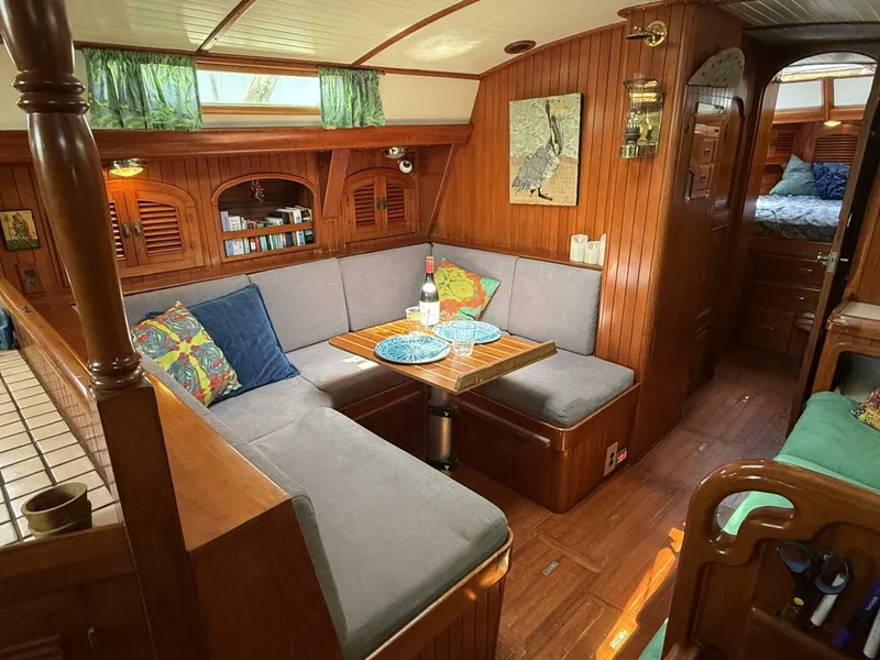 Slide: The Image of Passport 40 1988 - 5441076