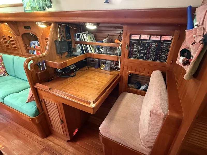 Slide: The Image of Passport 40 1988 - 5441083