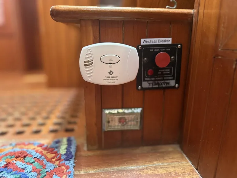 Slide: The Image of Passport 40 1988 - 5441085