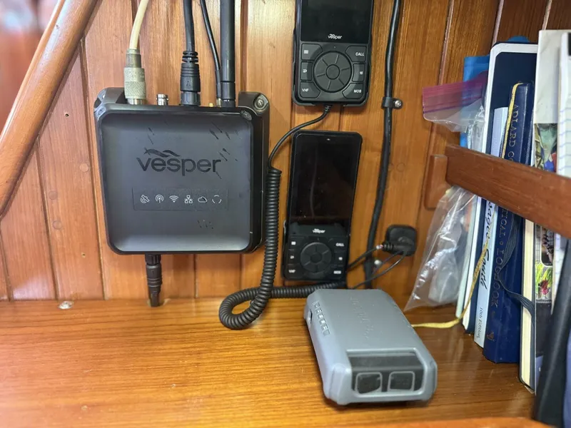 Slide: The Image of Passport 40 1988 - 5441087