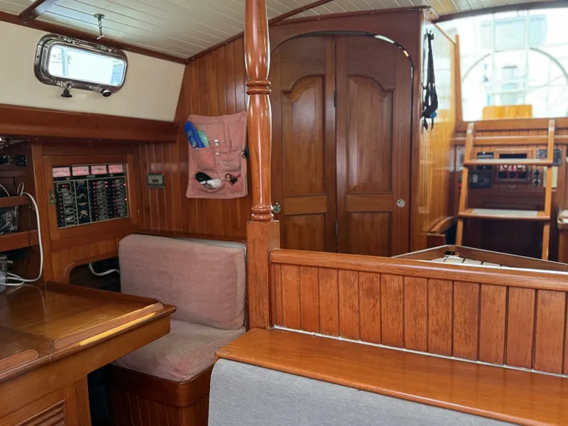 Slide: The Image of Passport 40 1988 - 5441088