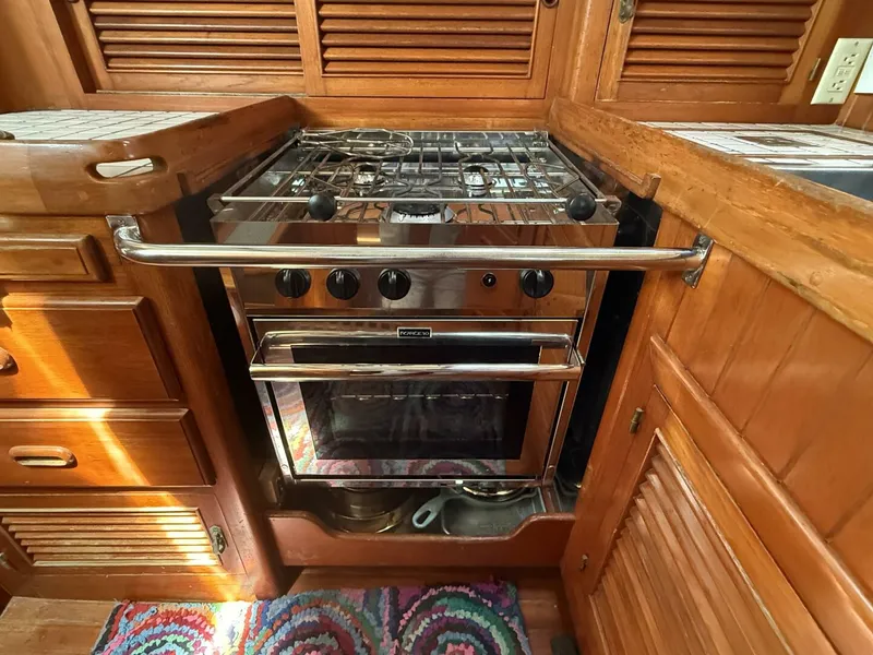 Slide: The Image of Passport 40 1988 - 5441091