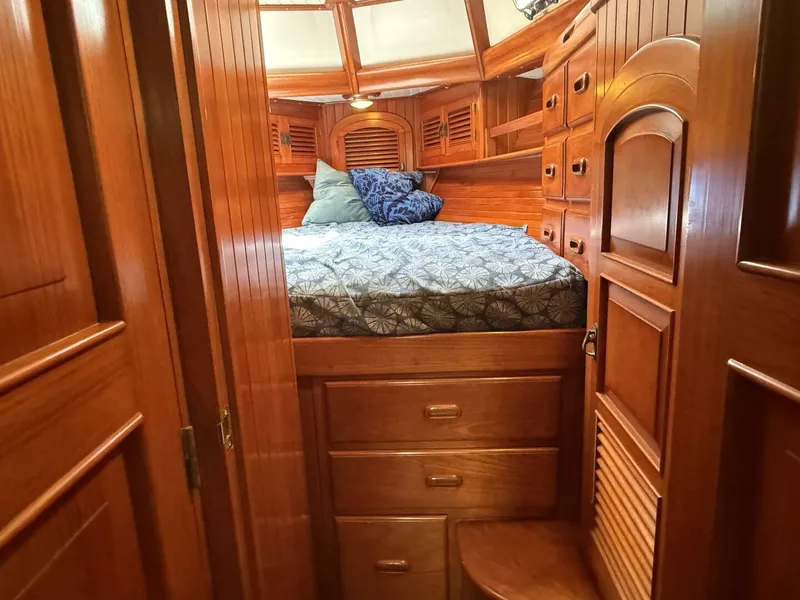 Slide: The Image of Passport 40 1988 - 5441099