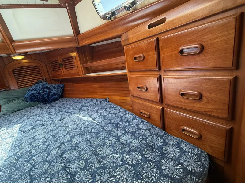 Slide: The Image of Passport 40 1988 - 5441104