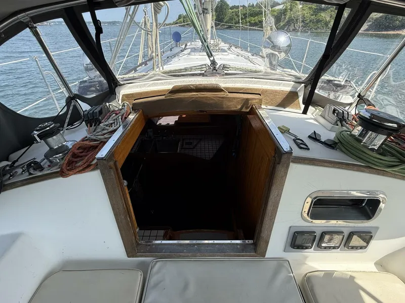 Slide: The Image of Passport 40 1988 - 5441152