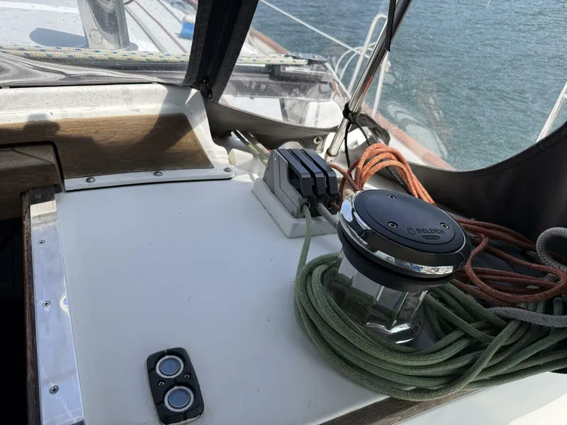 Slide: The Image of Passport 40 1988 - 5441162