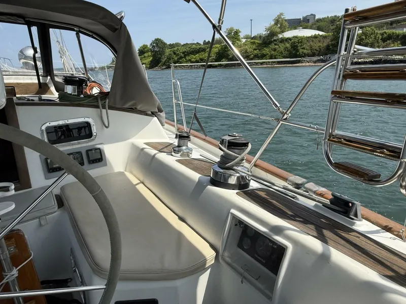 Slide: The Image of Passport 40 1988 - 5441166