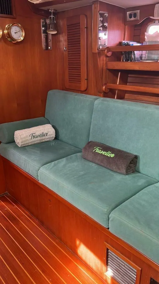 Slide: The Image of Caliber 47LRC 2004 - 5447884