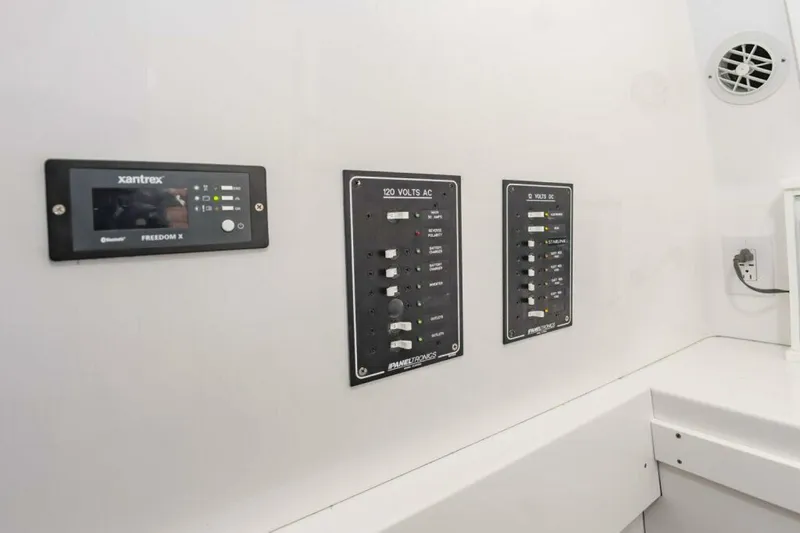 Slide: The Image of 5fd7ede1 37cf 4002 90f8 53f4090cdbad - 5486581