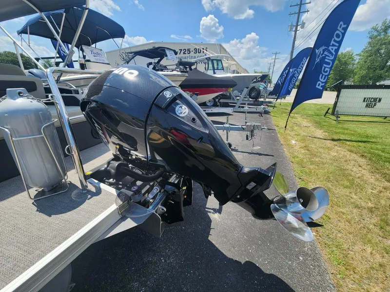 Slide: The Image of Barletta 22UC 2022 - 5442197