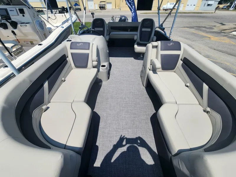 Slide: The Image of Barletta 22UC 2022 - 5442182