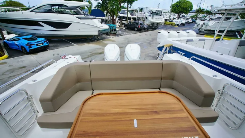 Slide: The Image of Nimbus Tender 11 - Aft Deck 2024 Nimbus Tender 11 - 7679929