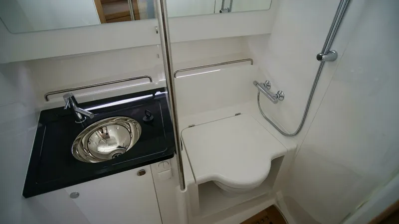Slide: The Image of Nimbus Tender 11 - Head 2024 Nimbus Tender 11 - 7679934