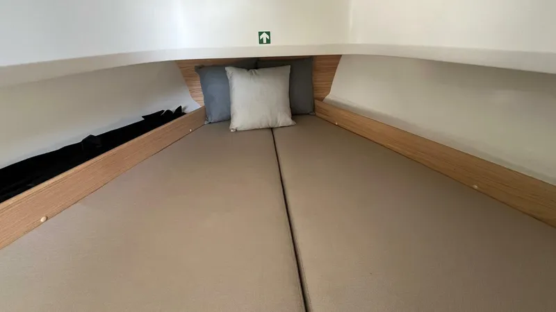 Slide: The Image of Nimbus Tender 8 2024 - 5448960