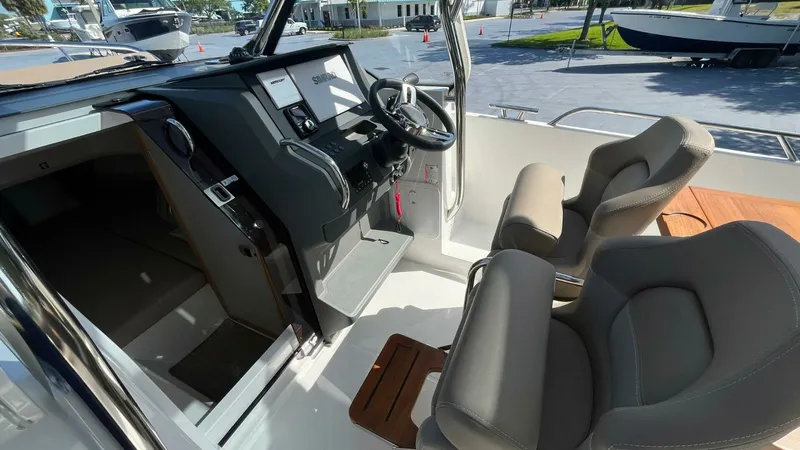 Slide: The Image of Nimbus Tender 8 2024 - 7759436