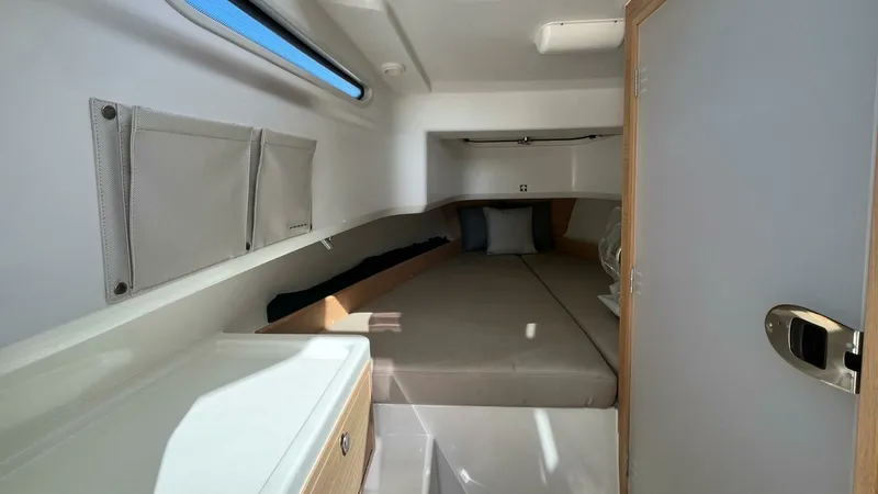 Slide: The Image of Nimbus Tender 8 2024 - 7759438