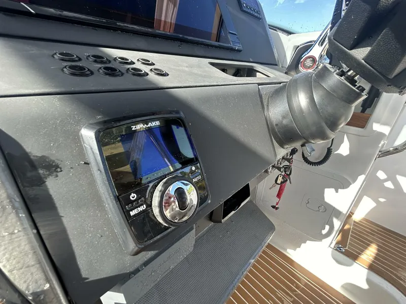 Slide: The Image of Nimbus Tender 9 2024 - 5954993