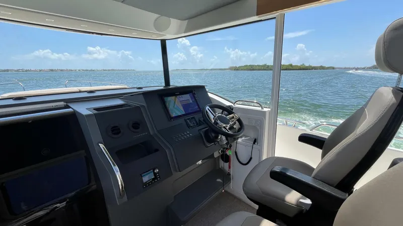 Slide: The Image of Nimbus Commuter 11 2025 - 5448569