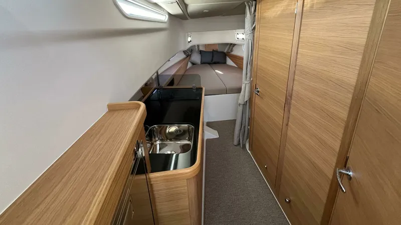 Slide: The Image of 2025 Nimbus Commuter 11 - 7679986