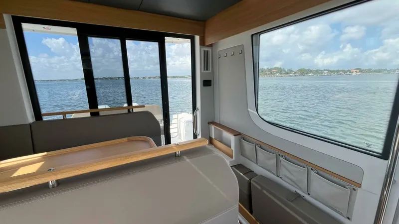Slide: The Image of 2025 Nimbus Commuter 11 - 7679973