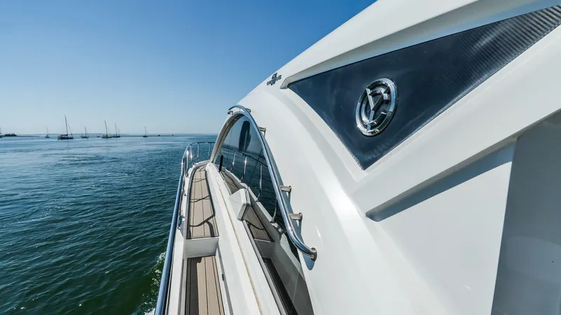 Slide: The Image of Cruisers Yachts 50 Cantius 2018 - 5444483