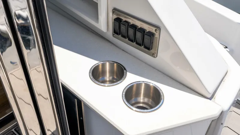 Slide: The Image of Cruisers Yachts 50 Cantius 2018 - 5444517