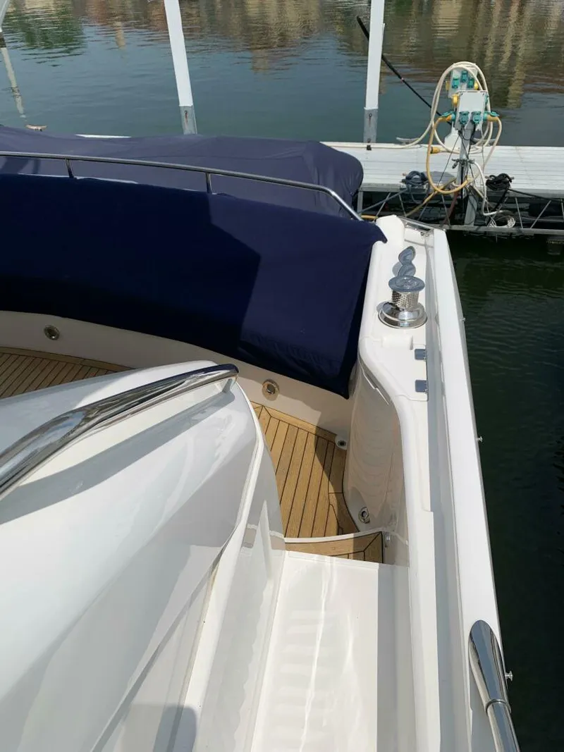 Slide: The Image of Sunseeker 60 Manhattan 2010 - 5444851
