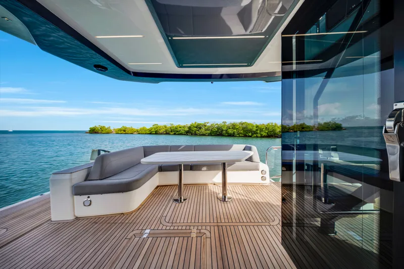 Slide: The Image of Galeon 560 FLY 2025 - 5450737