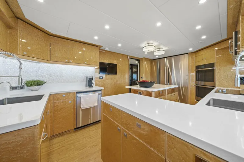 Slide: The Image of Galley Looking Inboard   - 5494382