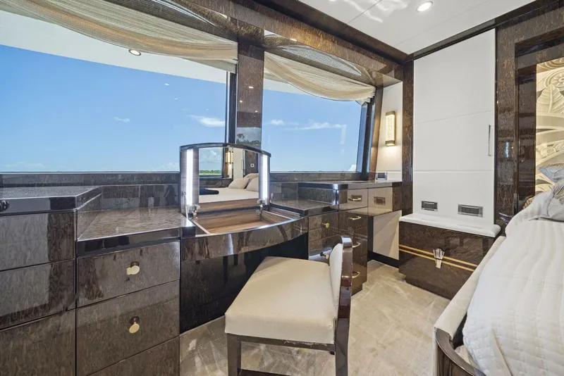 Slide: The Image of Port Side Vanity   - 5494386