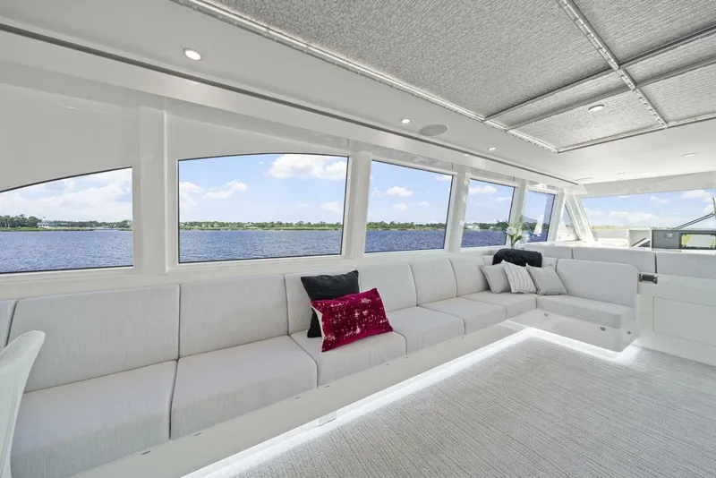 Slide: The Image of Skylounge Port Side Seating   - 5494416