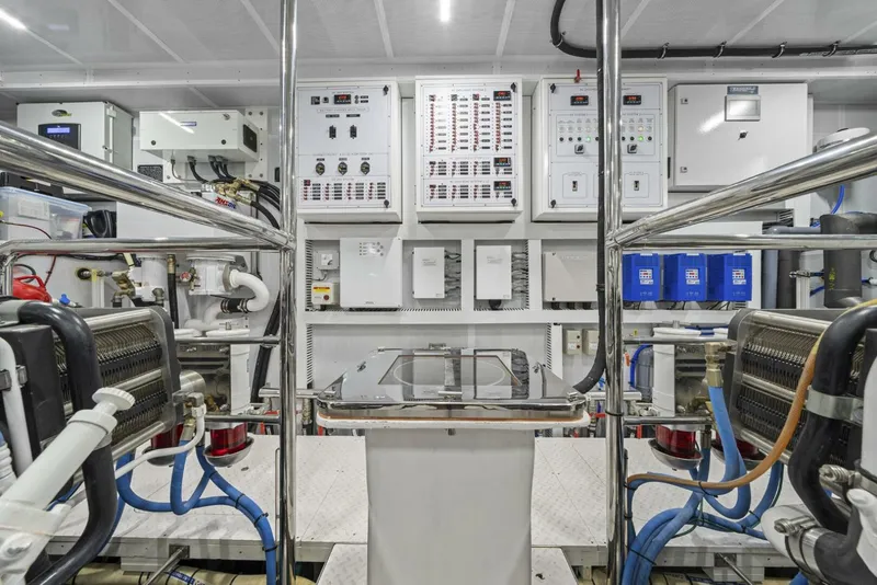 Slide: The Image of Engine Room Forward  - 5494459