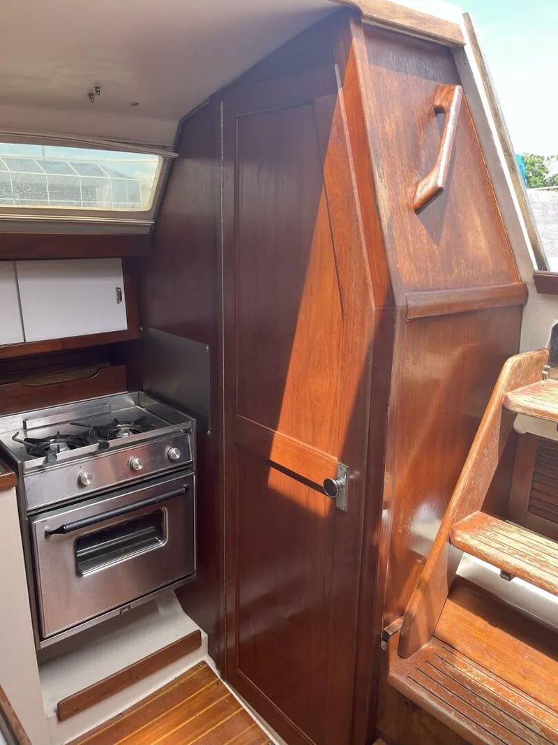 Slide: The Image of Catalina 34 1989 - 5491462