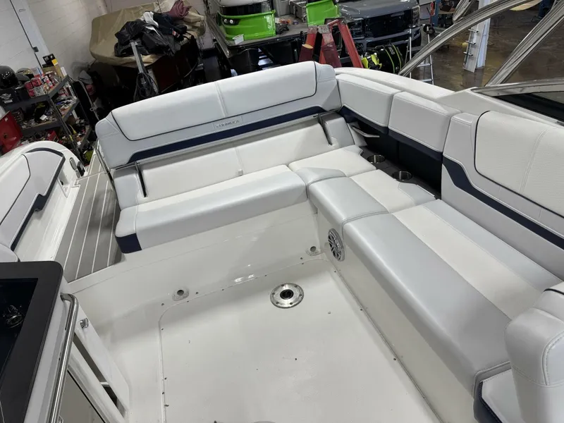 Slide: The Image of Formula 290 BR 2024 - 5447253