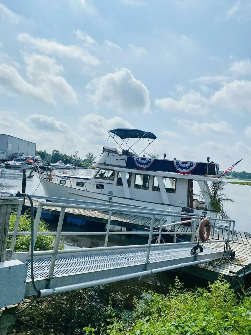 Slide: The Image of Marine Trading International Long Range Trawler 1981 - 5447419