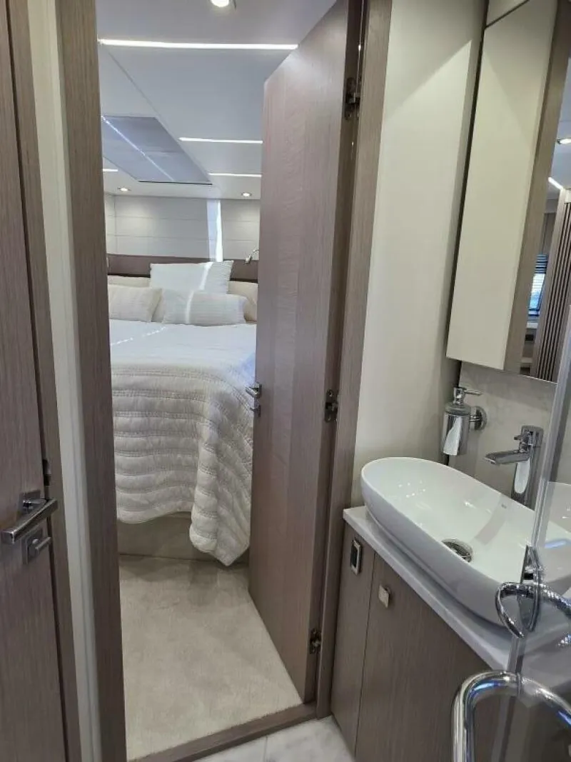 Slide: The Image of Sunseeker Predator 50 2019 - 5447803